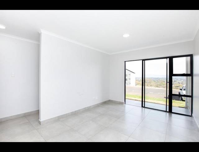 2 BEDROOM APARTMENT FOR SALE IN HAYFIELDS